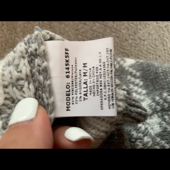 Wild and Alive grey plaid skirt - Picture 4 of 5